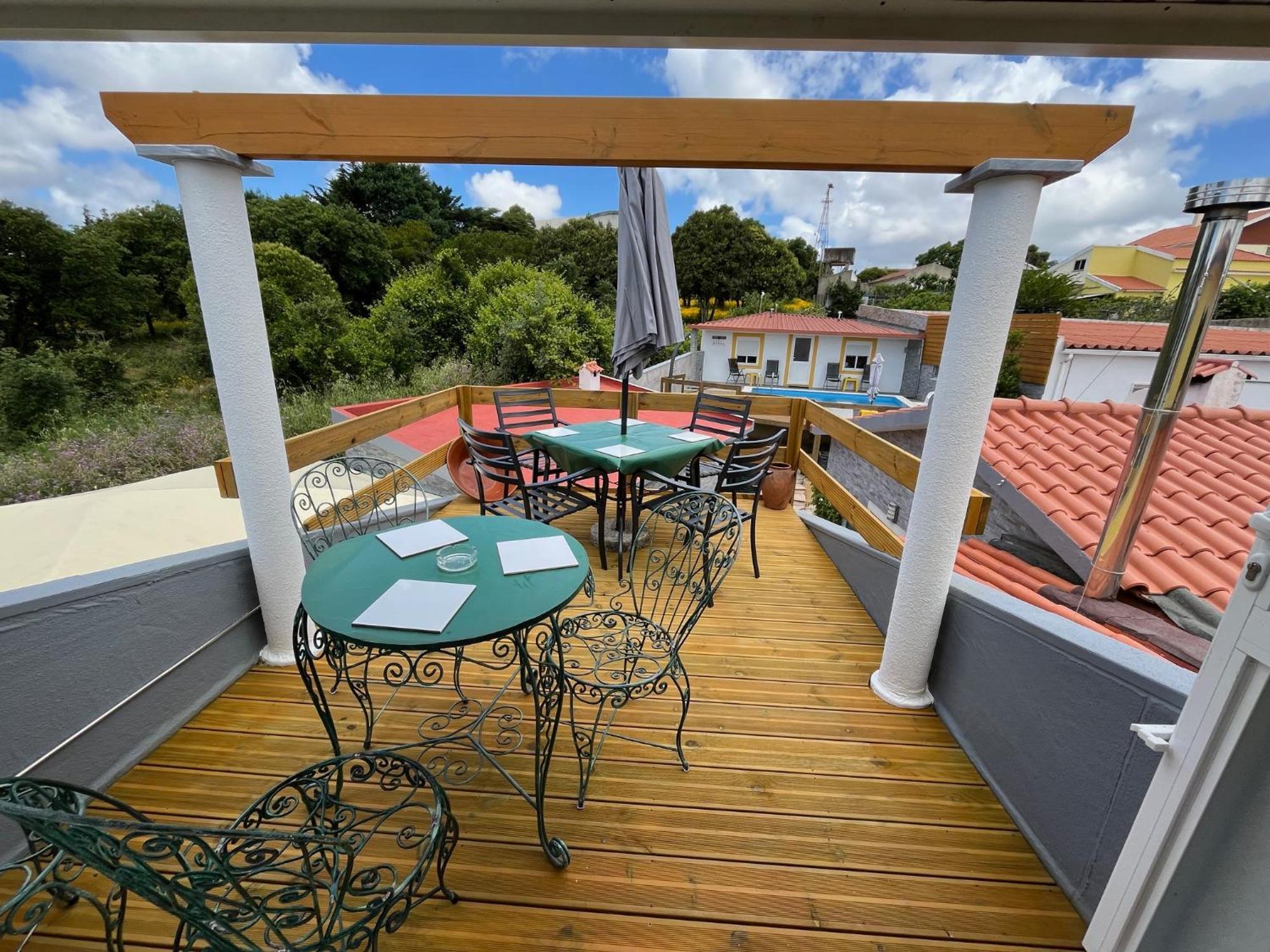 Sintra Breeze - Sun, Pool & Kitchen Hotel Mem Martins Ngoại thất bức ảnh